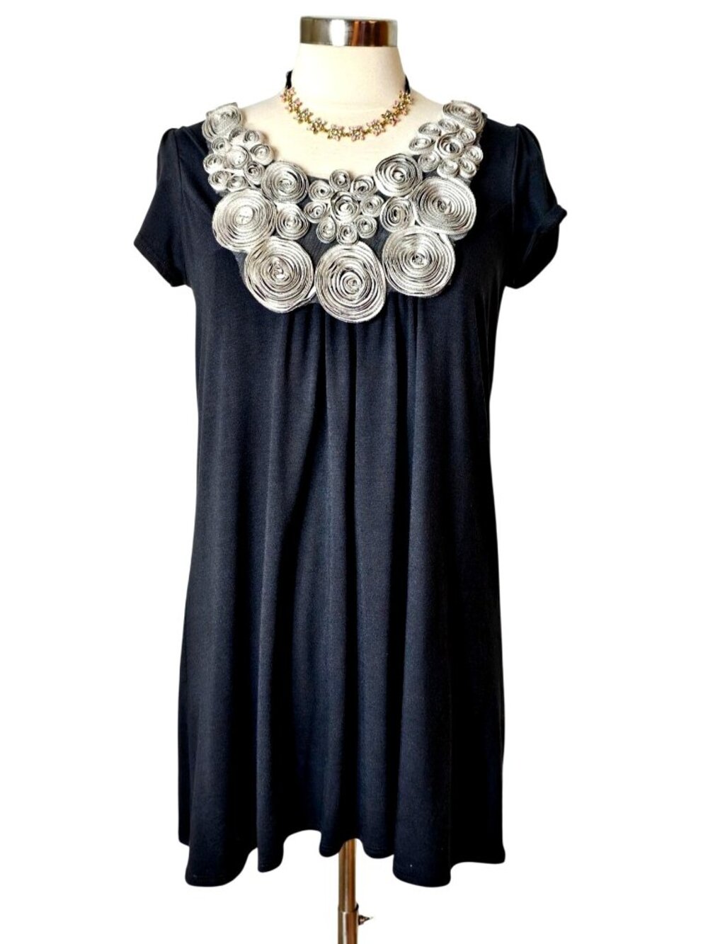 Womens L Boho Tunic Dress Black Silver Rosette Embellishments Glam USA Pink Rose